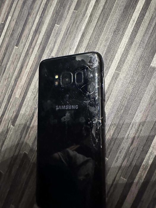 Samsung Galaxy S8 4/64gb SMG950F + CASE Różne
