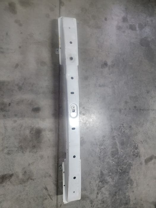 Підсилювач переднего бампера Renault Trafic/Nissan Primastar/Opel Viva