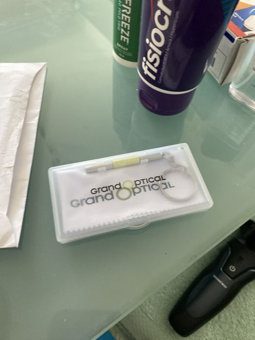 Caixa para pano oculos