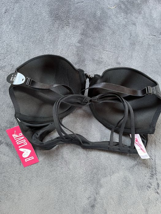 Biustonosz czarny piękny nowy 75E BLove metka