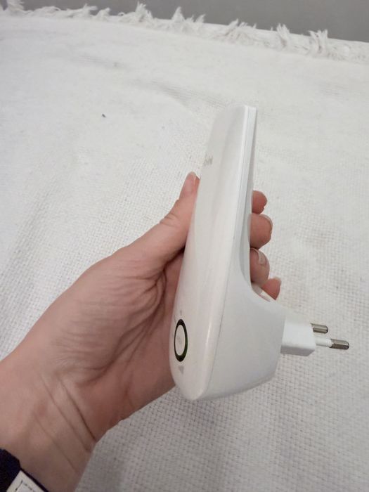 Подовжувач сигналу Wi-Fi tp-link