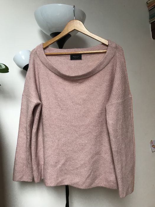 Sweterek sweter z dekoltem w łódkę Mohito L 40