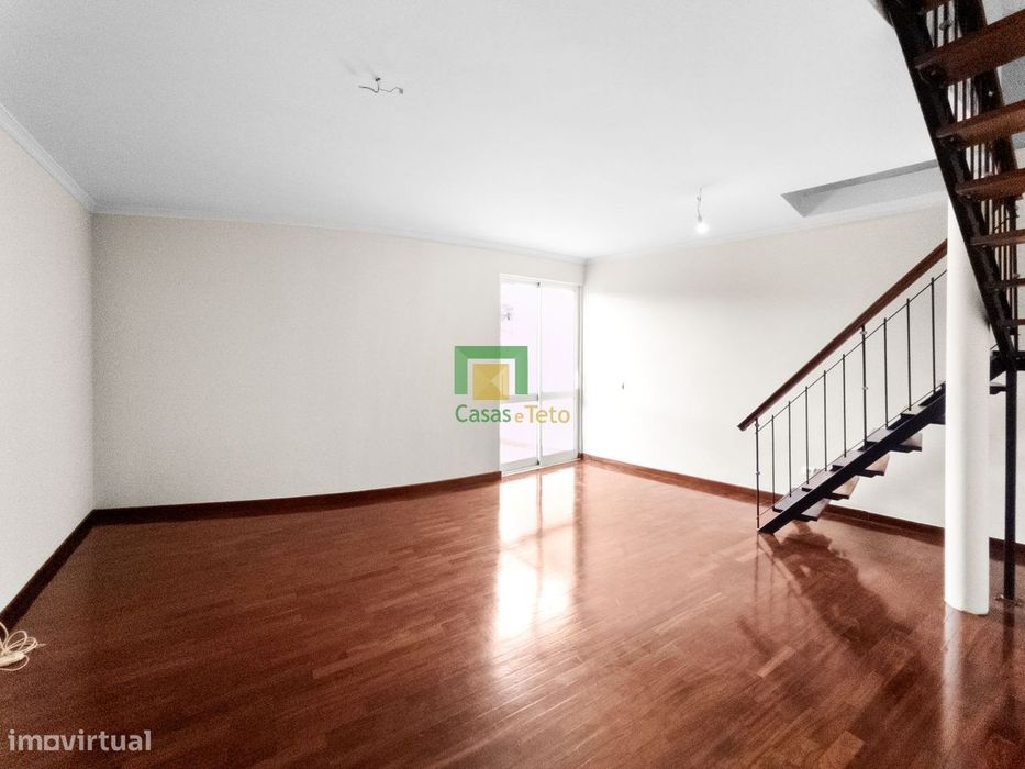 Apartamento T3 Santo António