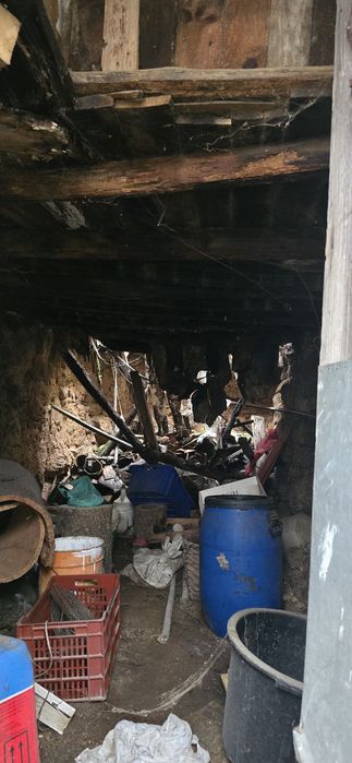 Casa r/c e 1° andar em Orca