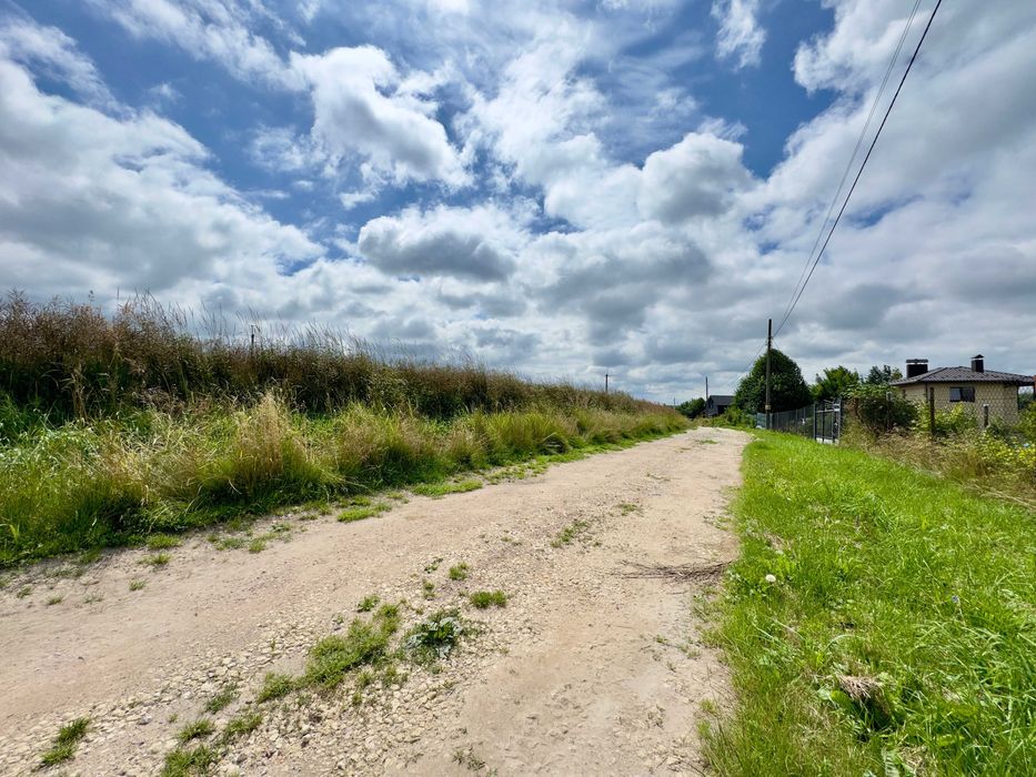 Продається земельна ділянка 12,1 соток у селі Малечковичі БЕЗ КОМІСІЇ!