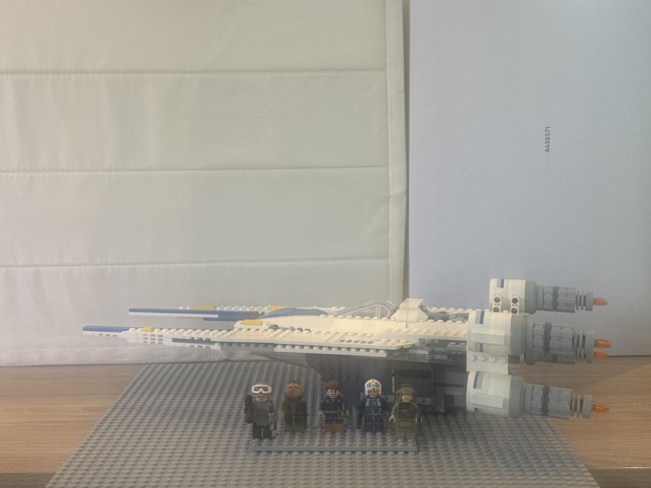 Lego Star wars rouge one U-wing 75155