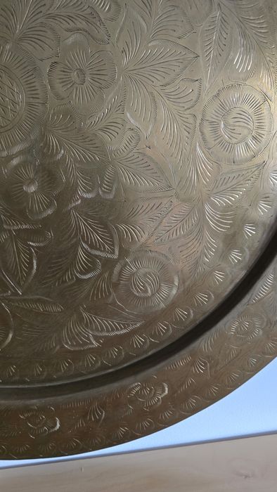 Prato de Latão de 74 cm
