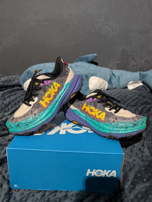 Hoka Buty Sportowe Oryginalne Rozmiar 38 Trekkingowe dla Kobiet Kolor