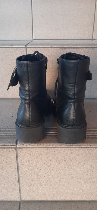 Buty damskie GUESS  , Rozmiar 38