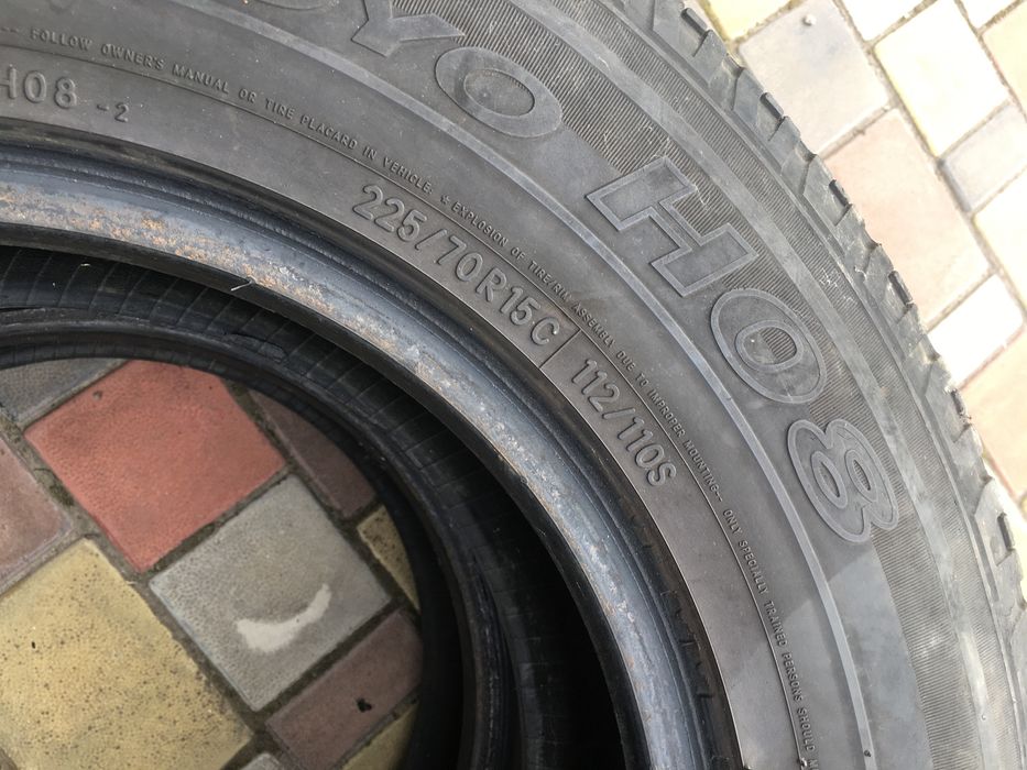 Шини Toyo 225/70 R15C