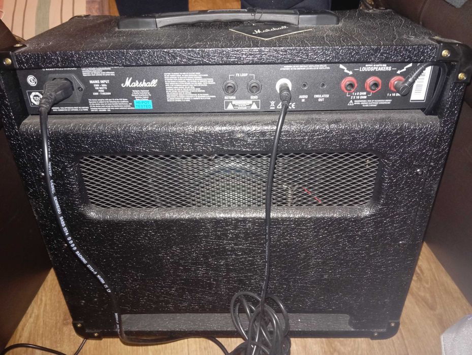 Ламповий комбо підсилювач Marshall dsl 20 в чудовому стані