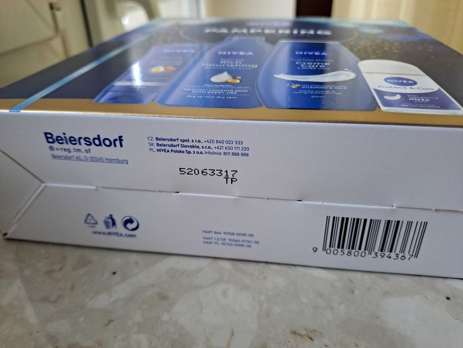 NIVEA Zestaw Prezentowy Pampering Moments of Joy