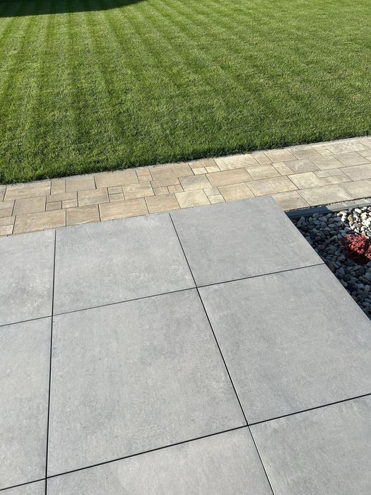 Gres tarasowy Downtown Grey 60x60 (ceramika); wys.2cm