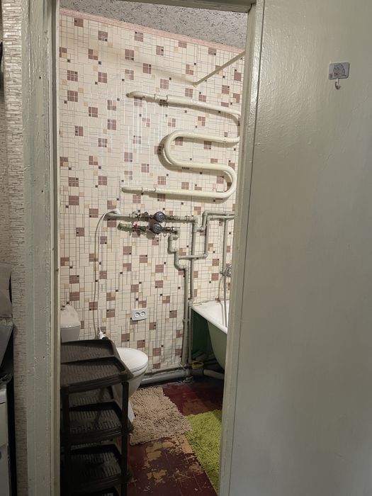 Продам 1к квартиру по В.Стуса 57