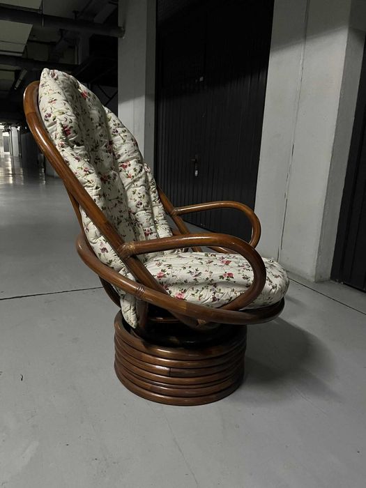 Cadeirão giratório de alta qualidade