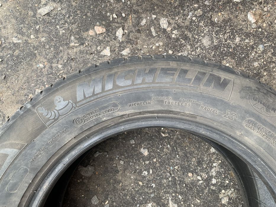 Продам 215 60 R16   Michelin  4шт