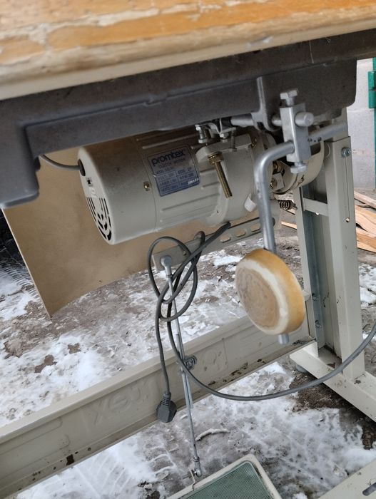 Продам швейную промышленную машину Промтекс