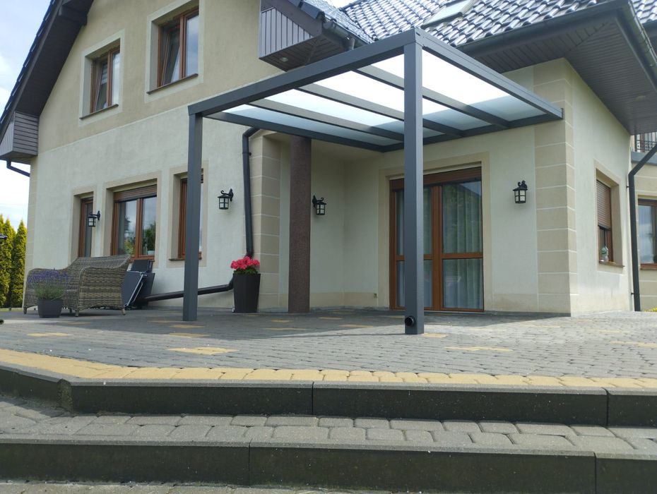 Szklane ogrody zimowe ogrody pergole zadaszenia tarasu