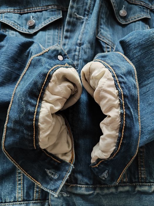 Kurtka jeans z futerkiem Levi's.  L