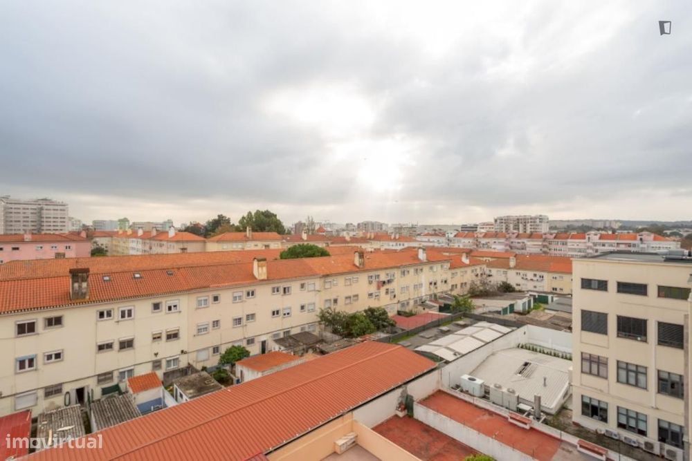 Apartamento com 4 quartos - localizado em Alvalade Lisbon