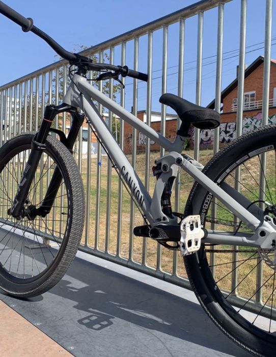 Canyon Stitched 720 SlopeStyle [troco por Ebike]