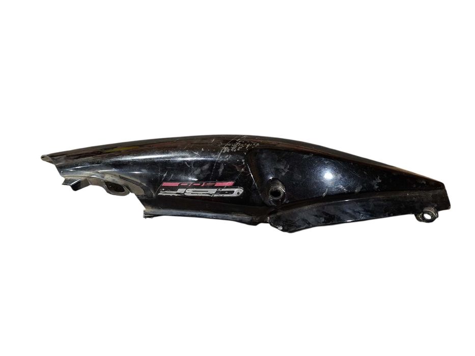 HONDA CBF 500 Zadupek boczek owiewka ogon