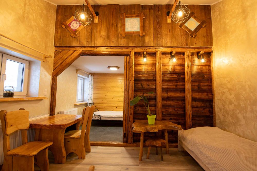 Noclegi ( 28 m-c), jacuzzi, stodoła ,domek grilowy, org.  imprez