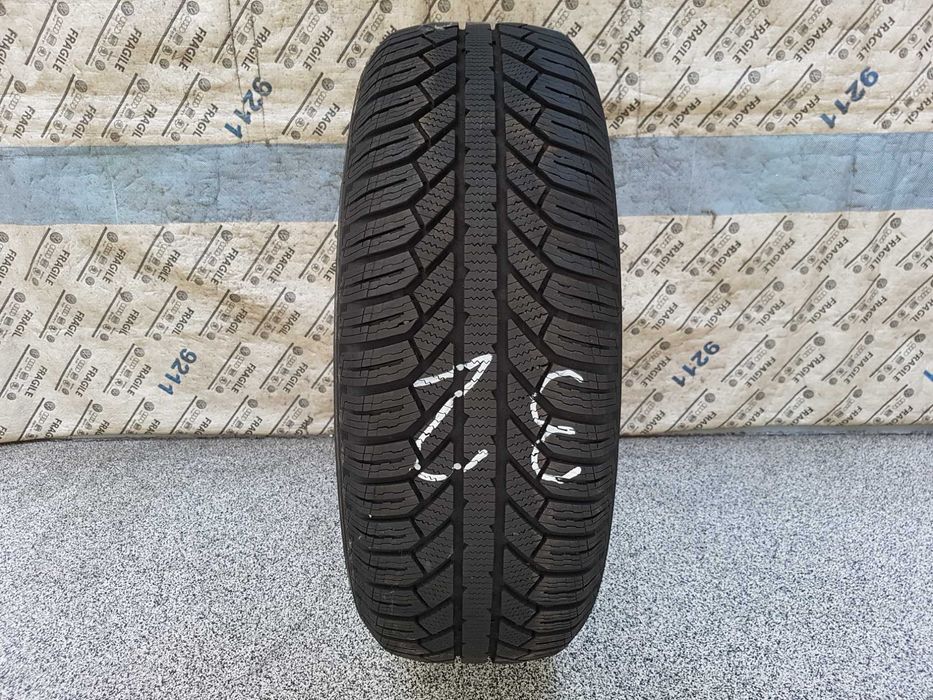 Opona Semperit Master Grip 2 215/65R16  215/65/16