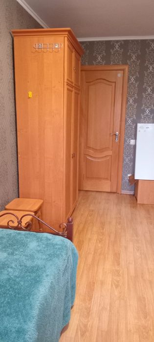 комната в ч/доме без хозяев, можно двоим, Борщаговка, м. Академгородок