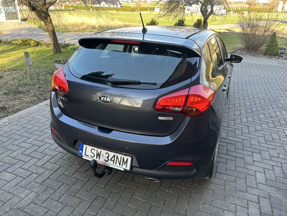 Kia ceed 1,6 crdi 110km super stan