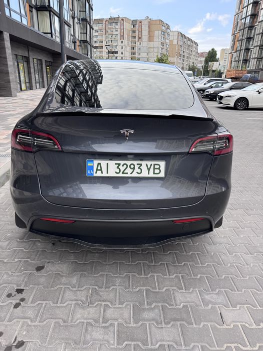 Tesla Model Y 2021 VIN LRWYGCEK0MC063496 фото оголошення 4 з 18