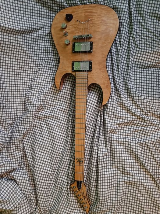Gitara BC RICH Zoltan