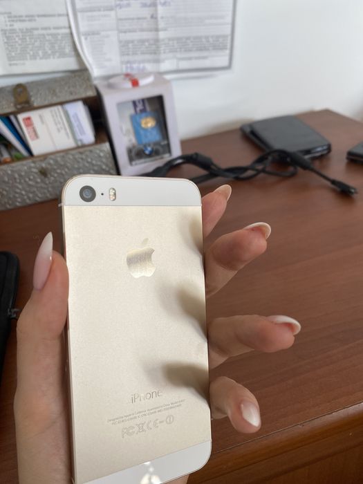 Telefon iPhone jak nowy 5S/16gb