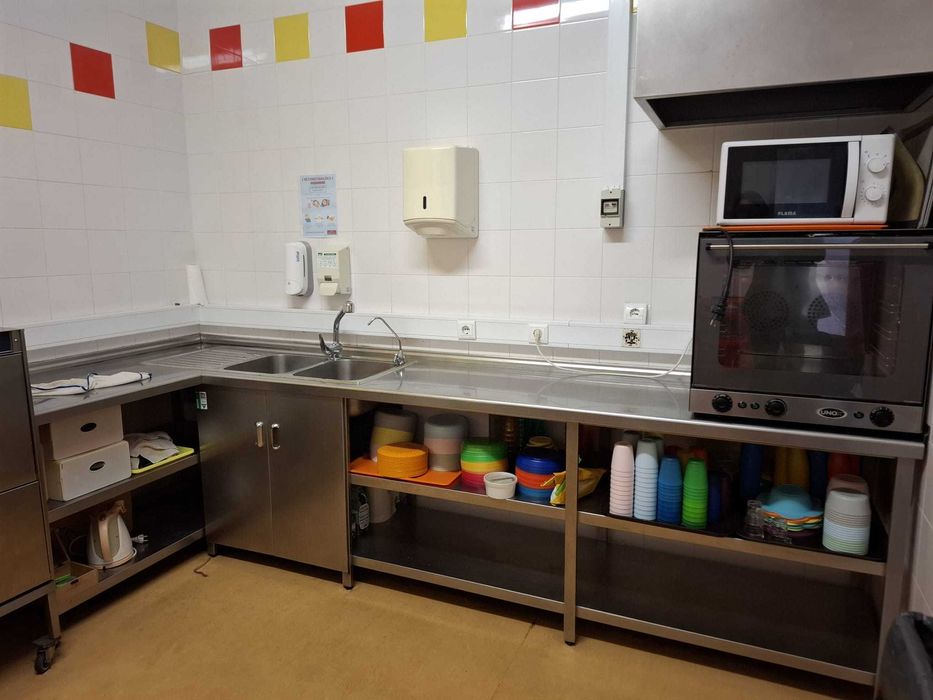 Bancada inox c/ dupla pia