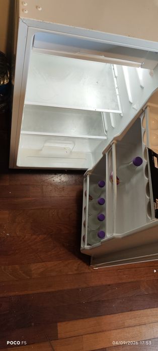 Mini Frigorífico HÆGER — Ideal para Quarto, Escritório ou Estudantes