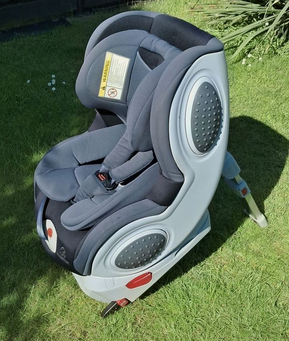 Fotelik samochodowy Caretero Champion Isofix 0-18 kg