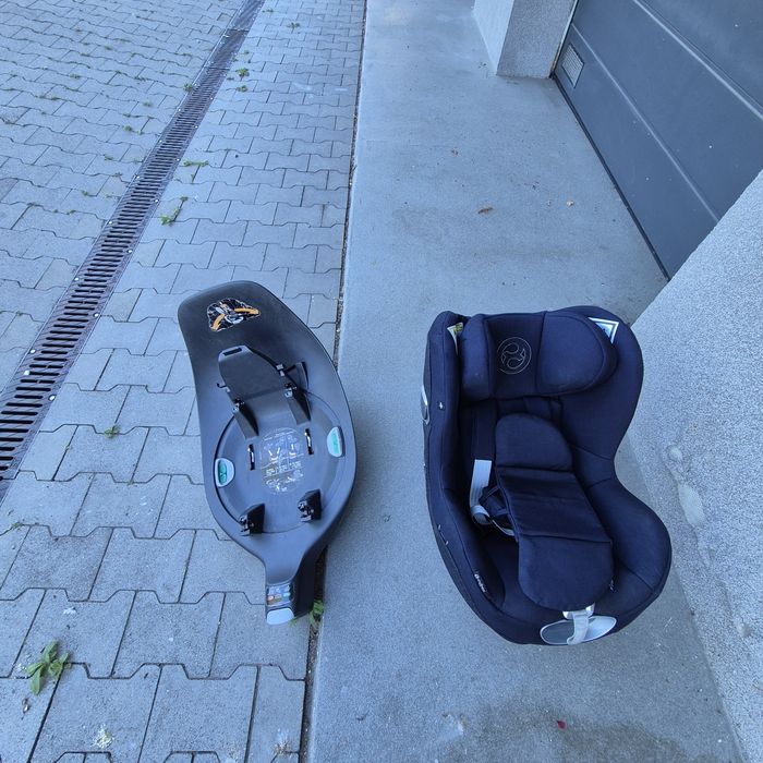 Fotelik Cybex Sirona Z I-size z bazą