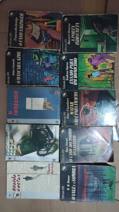 70 Livros Policiais antigos