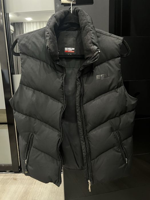 Жилет пуховий Espirit sports  р. S (натуральний пух)