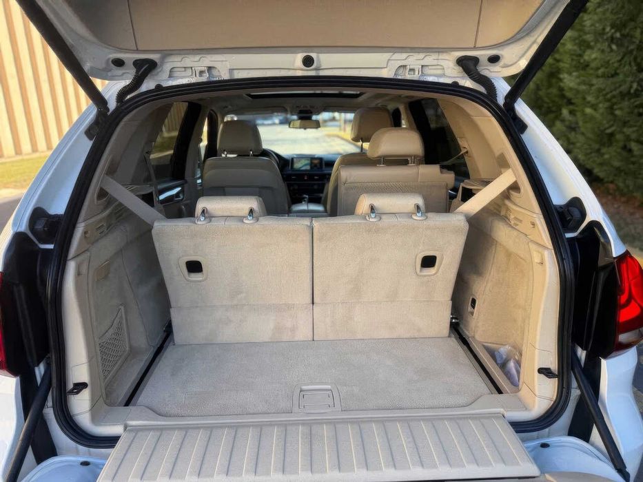 BMW X5 xDrive35d      2013