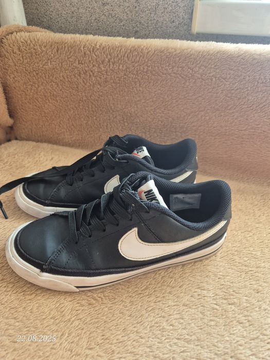 Кеди фірми  nike розмір 35,5