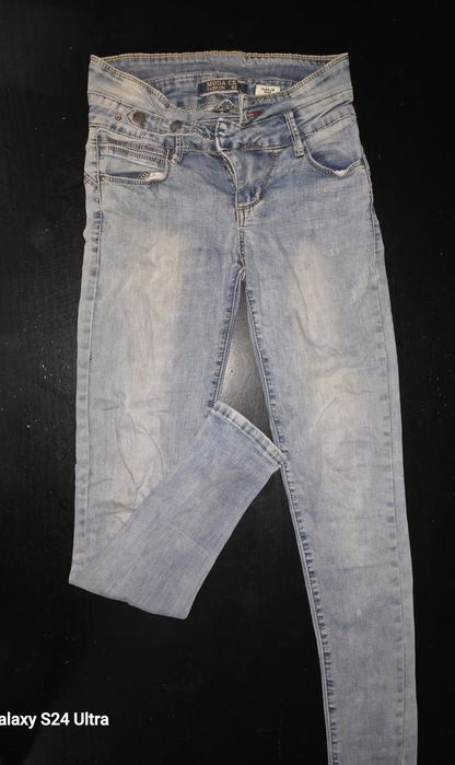 Calças ganga tamanho 34 5€ cada