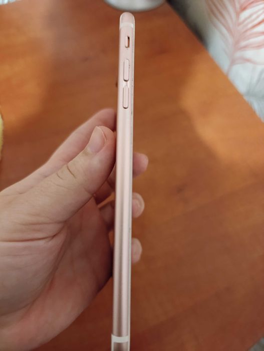 Продаю телефон Apple iPhone 6s Plus 128Gb в гарному стані 2800грн