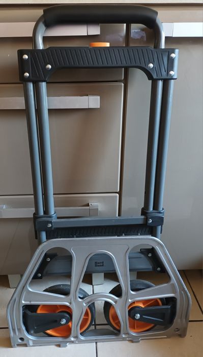 Wózek magazynowy marki Hard Hoad z aluminiową  platformą