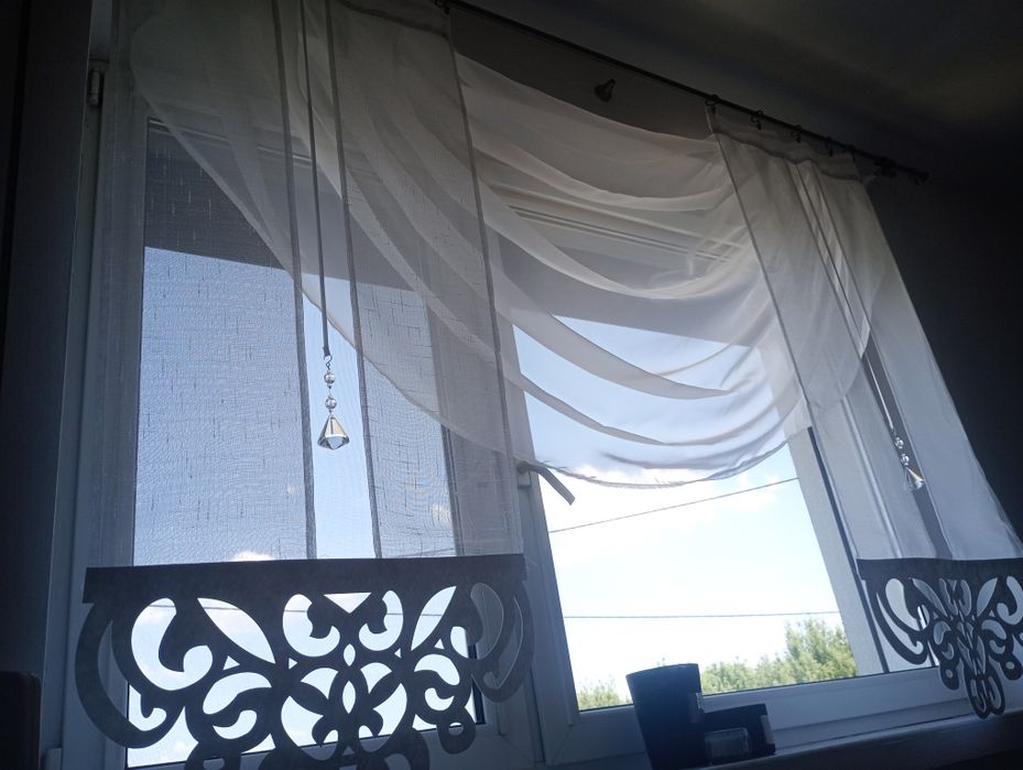 Nowa firana z krysztalkami 200/140