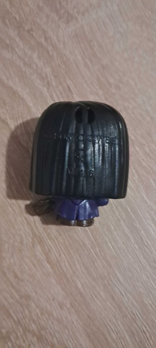 Фігурка кіндер.                   .