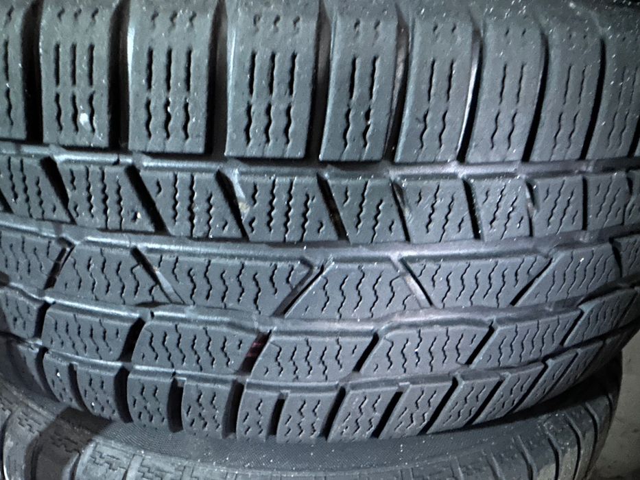 Шина Goodyear 205 60 16
