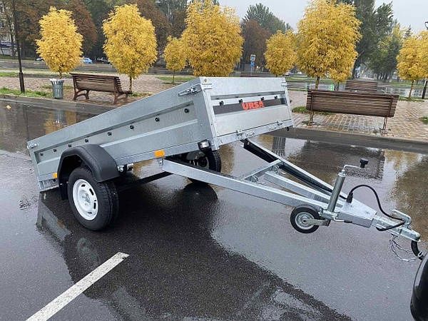 Прицеп причіп легкового автомобіля оцинкований