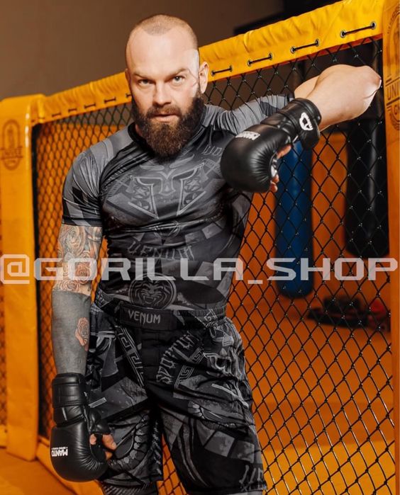 Костюм Venum Gladiator 4в1: (Ражгард, футболка, шорти, легінси)