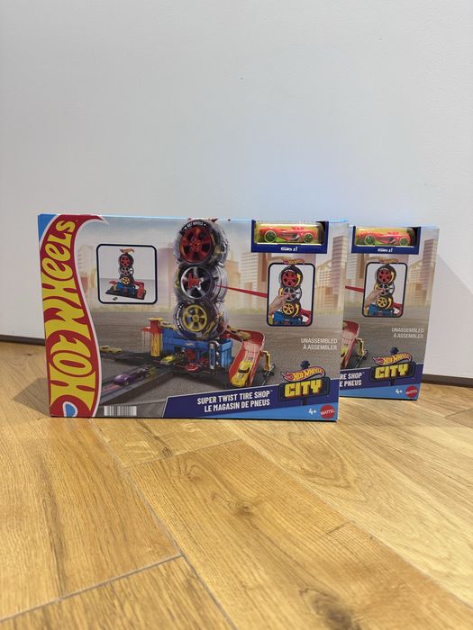 Hot Wheels City Карколомні трюки в шиномонтажі Хот Вилс (HDP02)